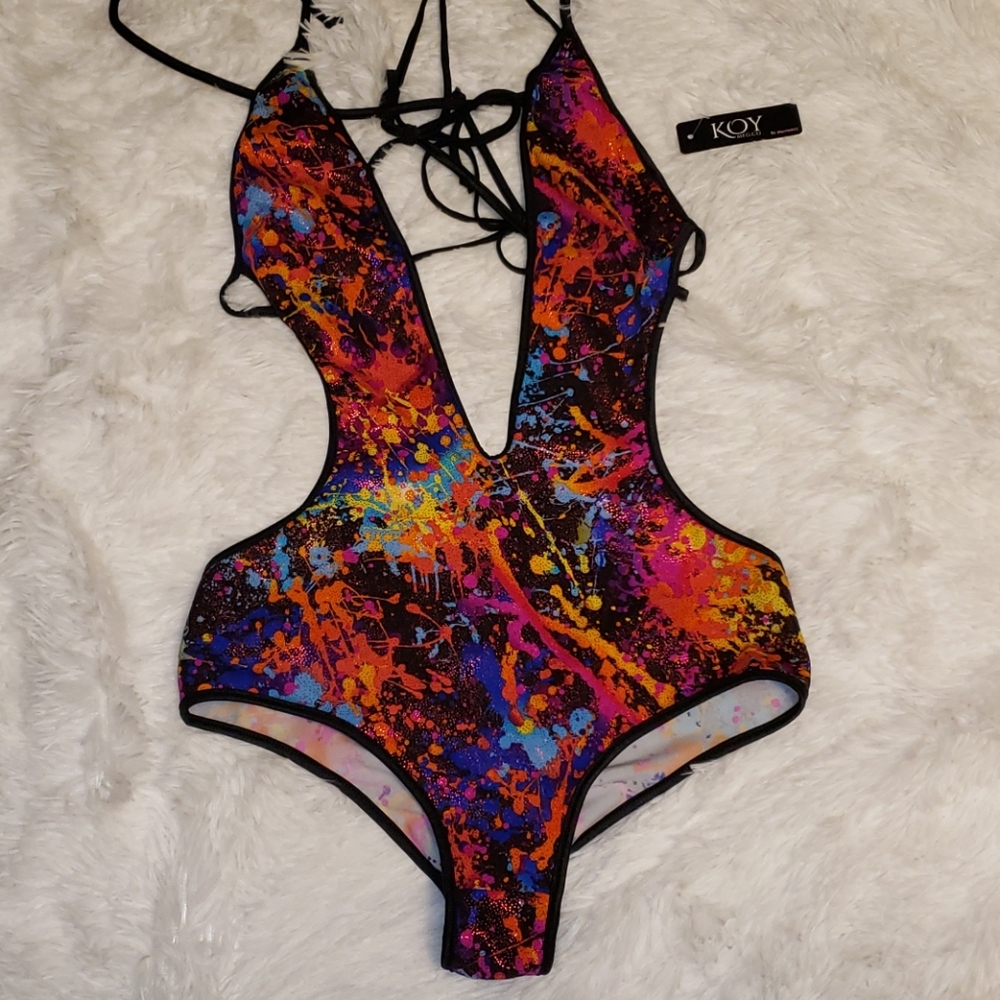 NWT KOY intimate or dancer scrunch bottom